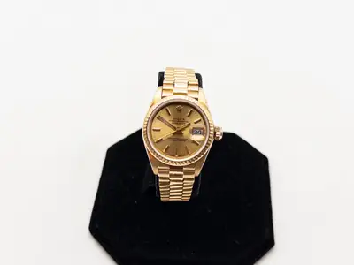 Rolex $25,000 ROLEX DATEJUST 18k Yellow Gold