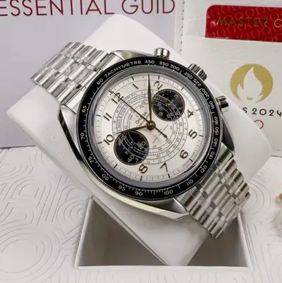Omega Speedmaster Chronoscope Paris 24 With