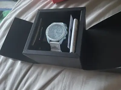Omega x Swatch Speedmaster MoonSwatch Uranus