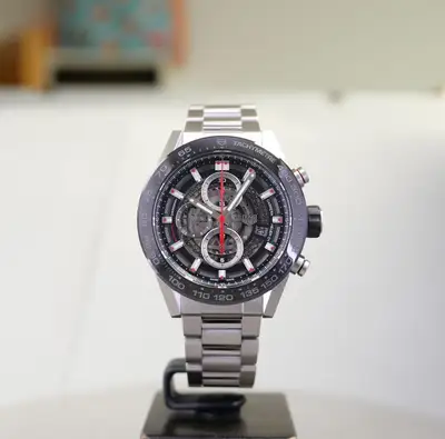 TAG Heuer Carrera Calibre Heuer 01