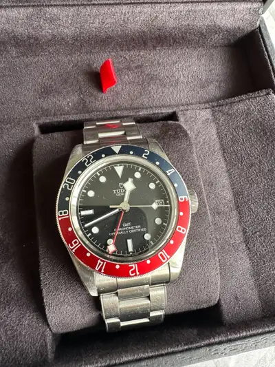 Tudor Black Bay GMT