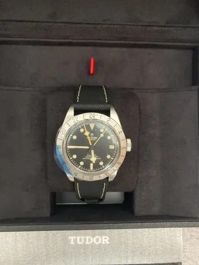 Tudor Black Bay Pro GMT