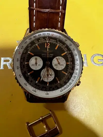 Breitling 18K Navitimer Chronograph Analog Gold