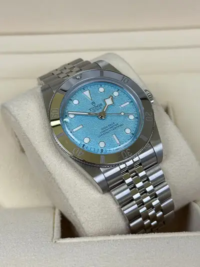 Tudor Blackbay 54 “Lagoon Blue”