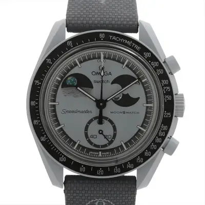 Omega x swatch Speedmaster missions Toe