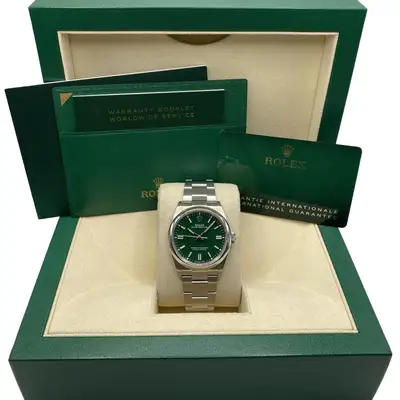 Rolex Oyster Perpetual 126000 Steel B&P