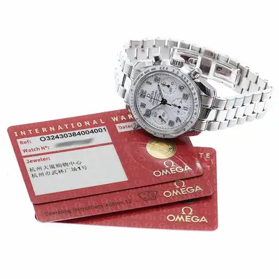 Omega Speedmaster 324.30.38.40.04.001