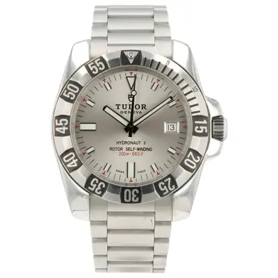 Tudor 20040