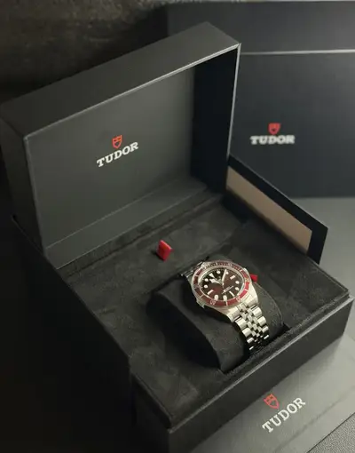 Tudor Black Bay 58 Burgundy