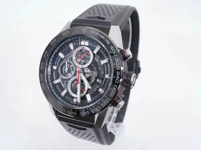 TAG Heuer Carrera Calibre Heuer 01