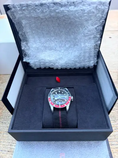 Tudor Black Bay GMT Pepsi never