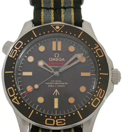 Omega Seamaster Diver 300 007 Edition