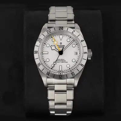 Tudor Black Bay Pro M79470-0004