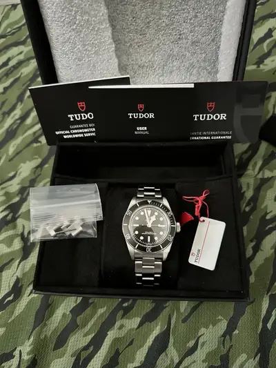 Tudor Black Bay Monochrome M7941A1A0NU-0003