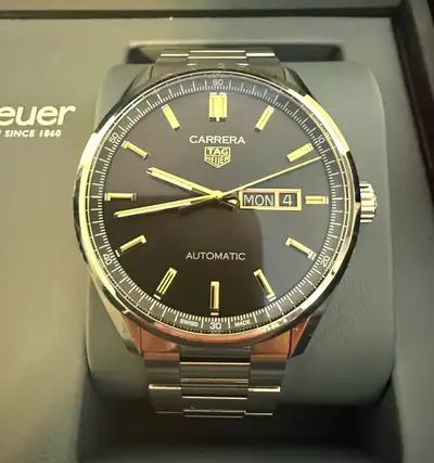TAG Heuer Carrera Day-Date Calibre 5