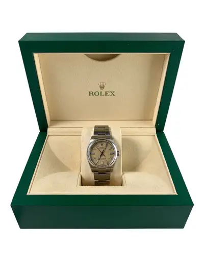 Rolex Oyster Perpetual 126000 With