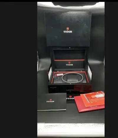 Tudor 70330N