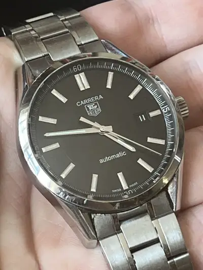 TAG Heuer Carrera, Date, Calibre 5