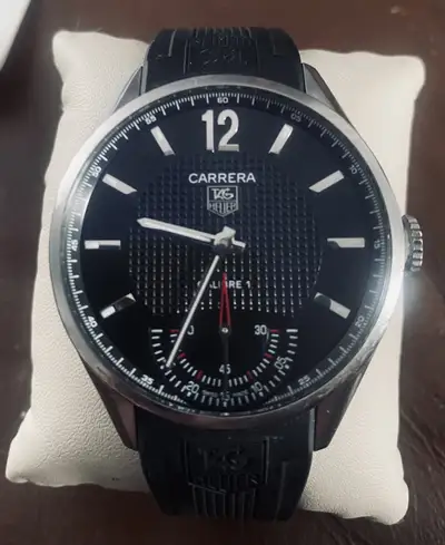 TAG Heuer A SUPERB TAG HEUER WV3010 CARRERA