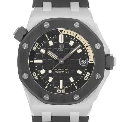 Audemars Piguet Royal Oak Offshore 15720CN