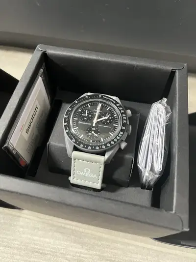 Omega x Swatch Speedmaster Moonswatch 'MISSION