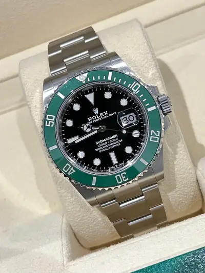 Rolex Gents Rolex Submariner Date ‘Starbucks’ 126610LV - 2024 Full Set Unworn