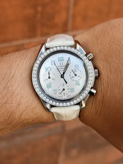 Omega Speedmaster 3835.71.33