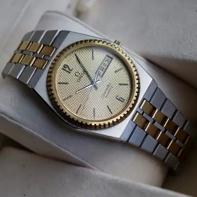 Omega Seamaster 36 Day Date Gold