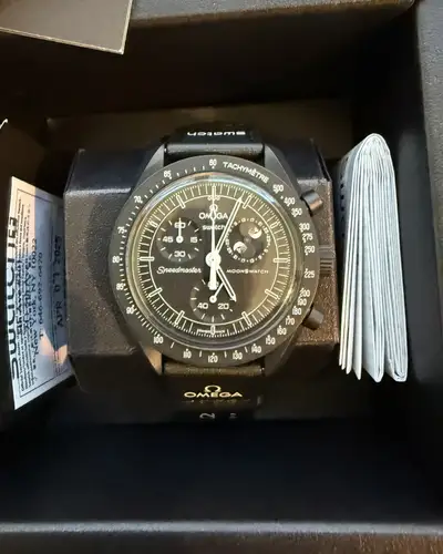 Omega x Swatch x Snoopy Speedmaster