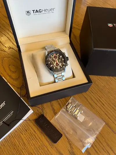 TAG Heuer Carrera Calibre Heuer 01