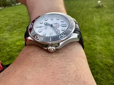 Omega Seamaster August till August