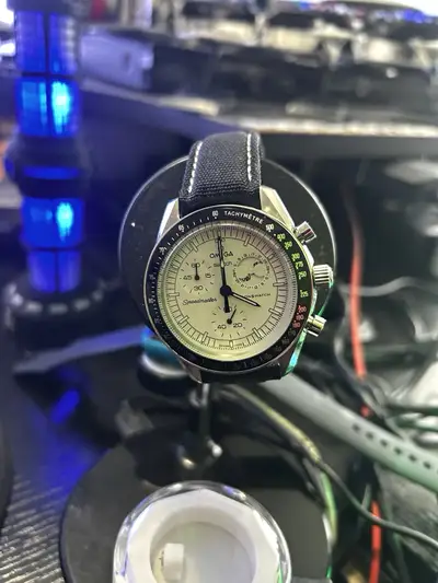 Omega x Swatch Speedmaster MoonSwatch MOD