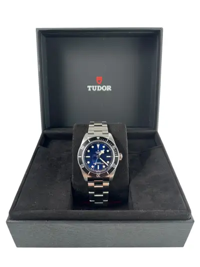 Tudor Black Bay 7943A1A0NU With