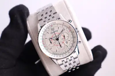 Breitling Navitimer Montbrillant Chronograph