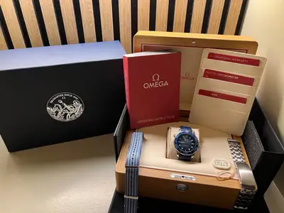Omega Seamaster Diver Summer Blue Steel