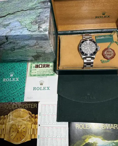 Rolex Rolex Submariner 14060 (swiss) only dial A-Serial circa 1999 full set!