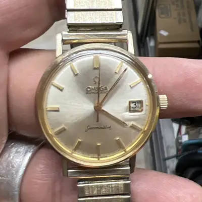 Omega Seamaster Date Solid 14k Yellow