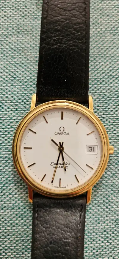 Omega Seamaster Date Aperture Working
