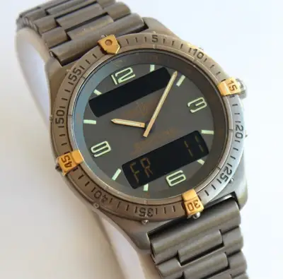 Breitling F65062 AEROSPACE NAVITIMER, TITANIUM, WOW!