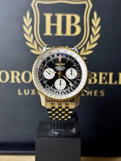 Breitling Navitimer D23322 18ct Gold Steel