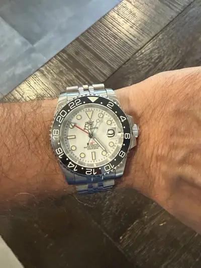 Unknown Steeldive SD1993 GMT White Black Bezel