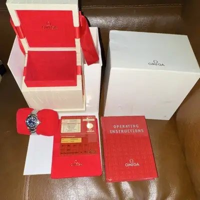 Omega Seamaster Blue Date Ref 22858000