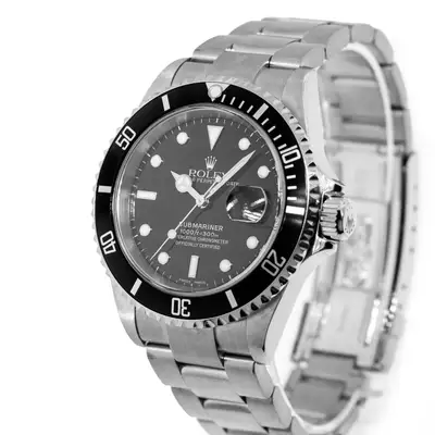 Rolex Rolex Submariner Date 40mm Stainless Steel Black Dial & Black Bezel 16610