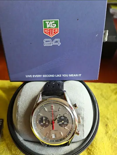 TAG Heuer Carrera CV2117 Calibre 17