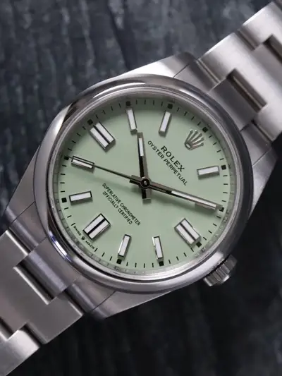 Rolex Oyster Perpetual 41902