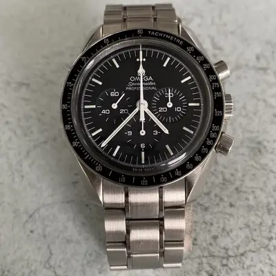 Omega Speedmaster Moonwatch Wind Swiss