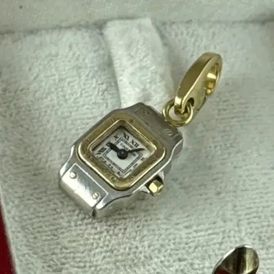 Cartier SANTOS GALBÉE MINI CHARM 18K
