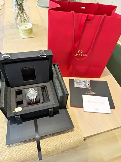 Omega Speedmaster Professional Moonwatch Sandwich 3861