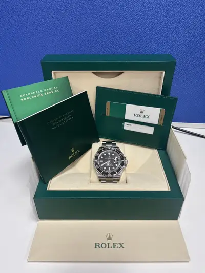 Rolex Oyster Perpetual 122660