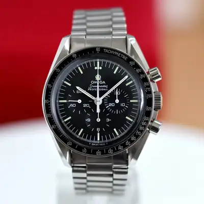 Omega Omega Speedmaster Professional Moonwatch – 1981 | Original Box & Papers